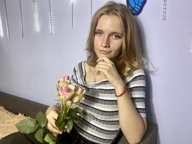 MargaritaKis - Live sexe cam - 16354686