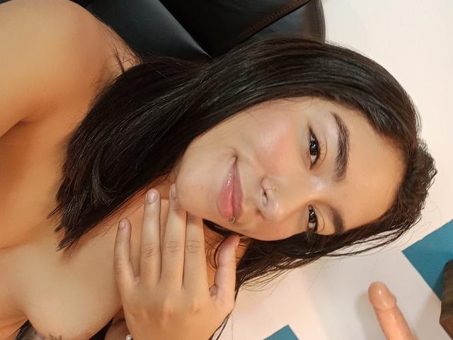 SharonKlart - Camera khiêu dâm &amp; quyến rũ trực tiếp - 16355286