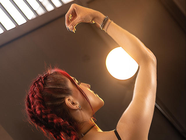 AlissaBrown - сексуальная веб-камера в реальном времени - 16360470