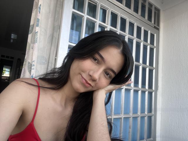 DeisyWest - Live sex cam - 16368934