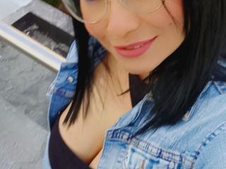 JuliRamirezX - Live Sex Cam - 16369162