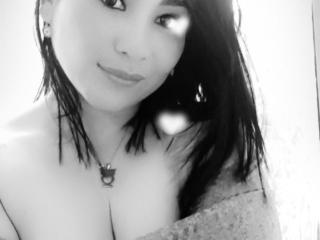 JuliRamirezX - Live Sex Cam - 16369186