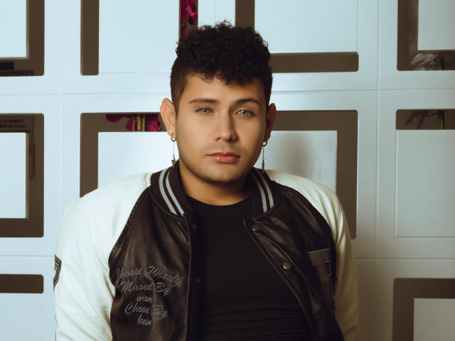 AlexiSpears - Live Sex Cam - 16370762