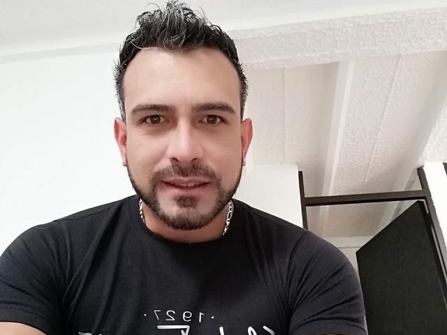 MaxMiller - Live sex cam - 16379754