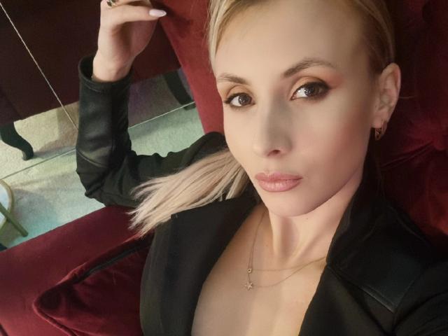 MishaBrizo - Sexe cam en vivo - 16400046