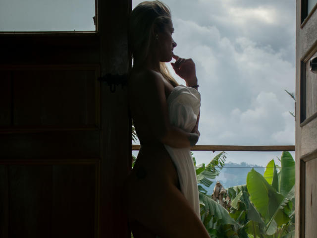 AmelieBlake - Live sex cam - 16405474