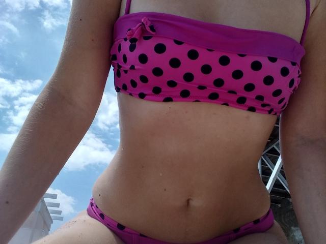 KiraGoldens - Live porn &amp; sex cam - 16410046