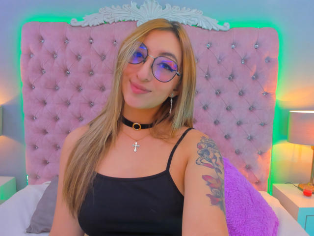 SabrinaMontana - Sexe cam en vivo - 16420318