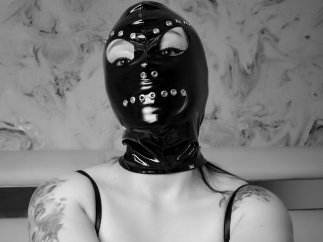 KatalinaJohnson - Sexe cam en vivo - 16423550