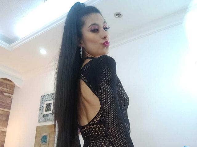 JulietaSanders - Live porn &amp; sex cam - 16425430