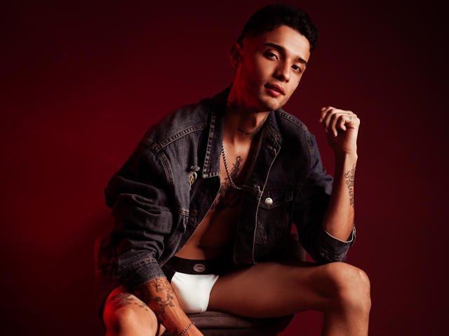 ConnorWalker - Live porn &amp; sex cam - 16446022