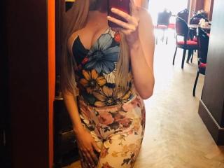 KatiaWest - Sexe cam en vivo - 16447038