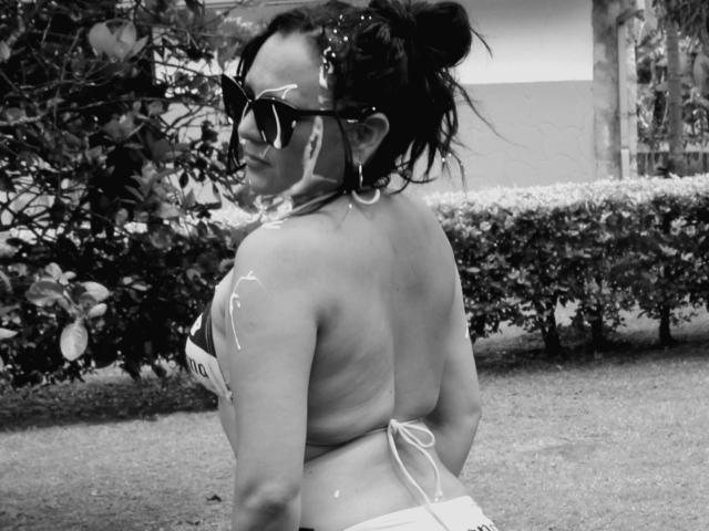 LesslyStar - Live sexe cam - 16448446