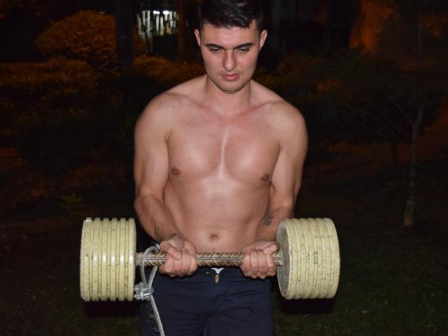 AndrethMuller - Live porn &amp; sex cam - 16483958
