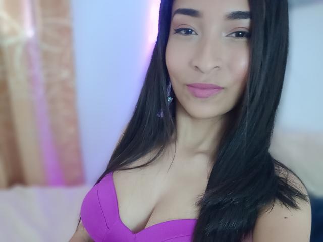 SarahyJhones - Live sex cam - 16489054