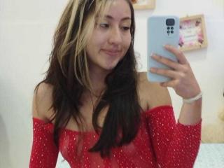 RavenReyes - Live porn & sex cam - 16489290