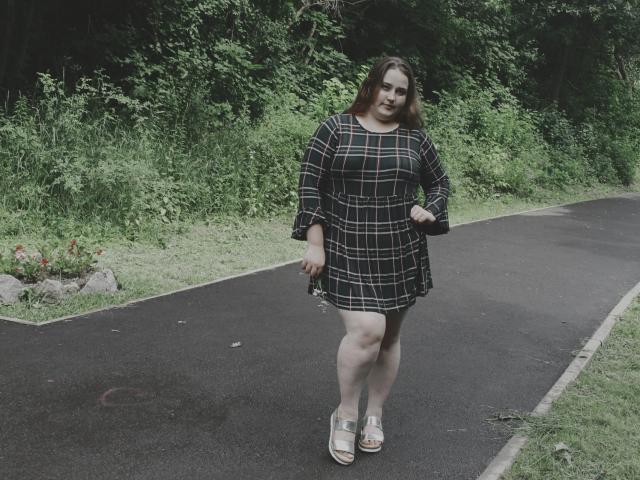 DaniellaGraceZZ - Sexe cam en vivo - 16490478