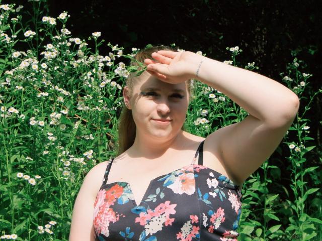 JessikaDaniels - Live Sex Cam - 16490990