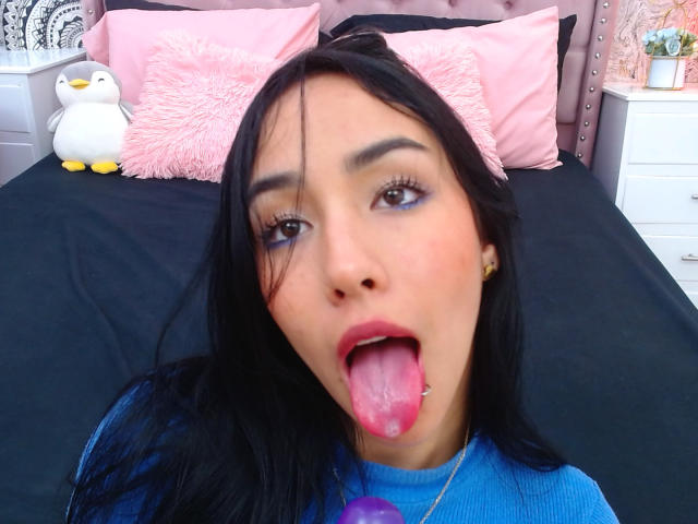 HelenaWood - Live sexe cam - 16493710