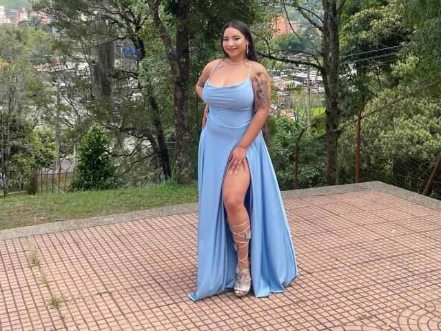 MiaSuarez - Live Sex Cam - 16495682