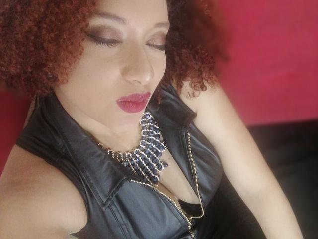 VioletaSwitch - Live porn &amp; sex cam - 16516778