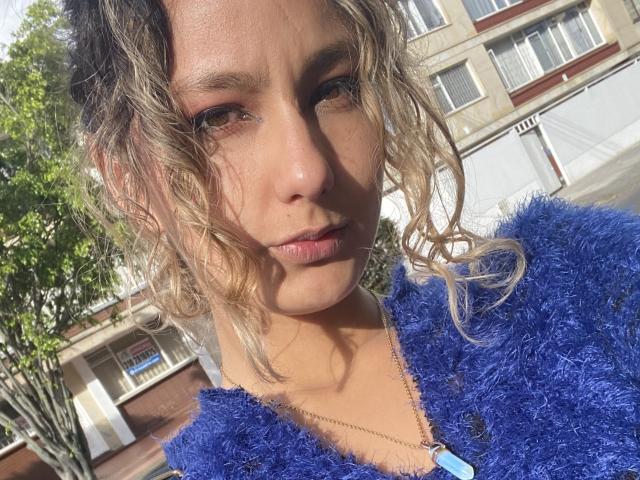 FloraSaenz - Live porn &amp; sex cam - 16518590