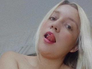 IsabellaLaurentt - Live porn &amp; sex cam - 16551978