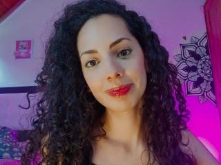 MoniqueCurlz - Live sexe cam - 16557074