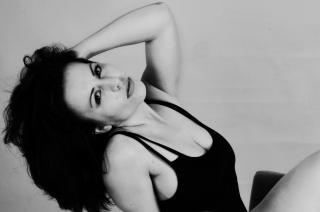 BrunetteTorride - online show xXx with this brunet Hot chicks 