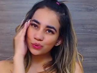 AlinaDemi - Sexe cam en vivo - 16560442