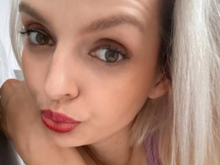 DouceAmelia - Live sexe cam - 16571554