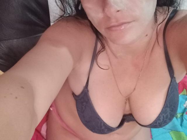 KinkyKosmina - сексуальная веб-камера в реальном времени - 16577186