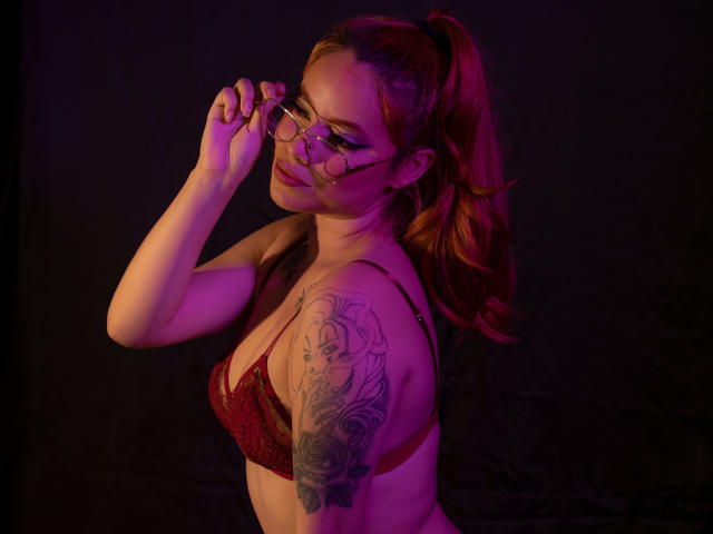 MelannyVega - Live sexe cam - 16580190