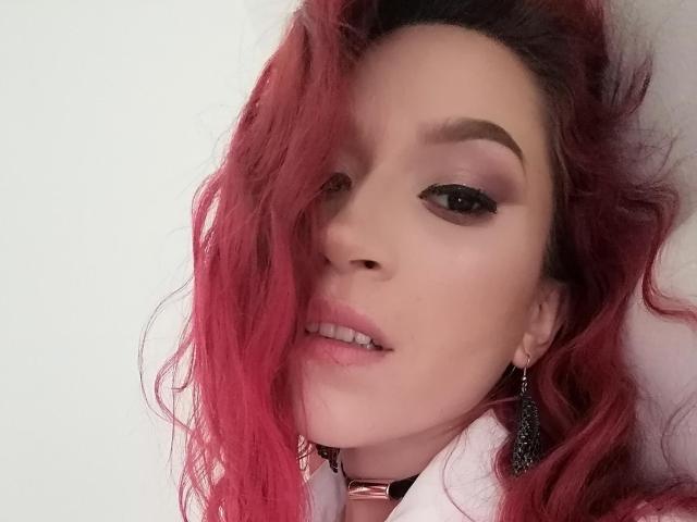 ZoeValeriius - Live porn &amp; sex cam - 16588778