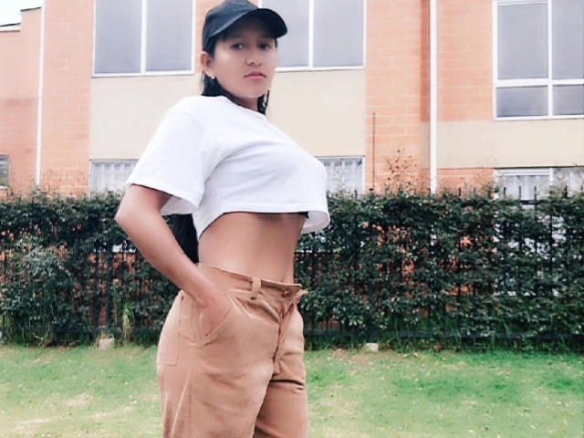 SaraBeckett - Live sexe cam - 16591918