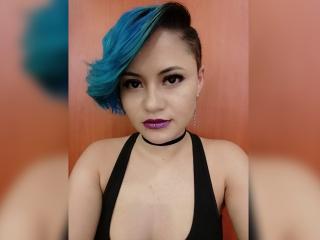 CassieJones - Live sex cam - 16596098