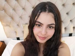 LucyLevinne - Live Sex Cam - 16599382