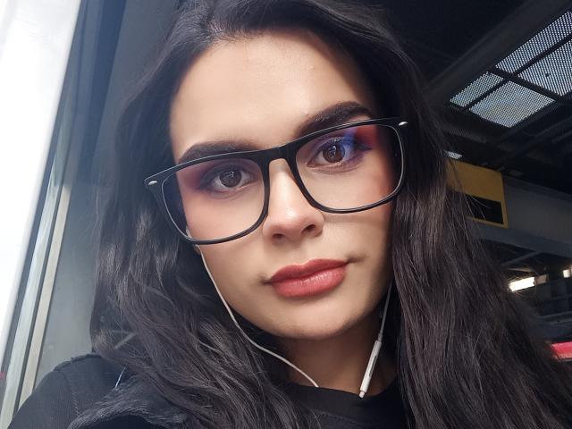 CharlotteBroown - Live sexe cam - 16603654