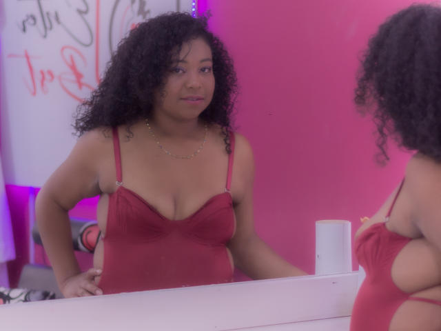 XairaRuiz - сексуальная веб-камера в реальном времени - 16608490