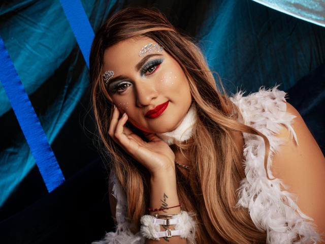 ShiaraRussi - Live sexe cam - 16612022