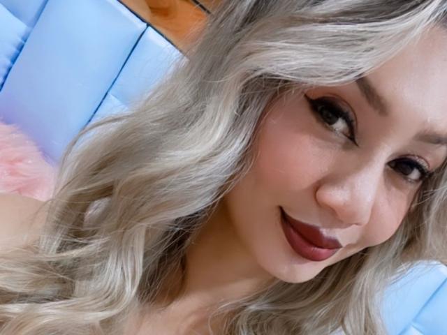 SophieLombardo - Live porn &amp; sex cam - 16613766