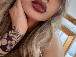 SophieLombardo - Live sexe cam - 16613798