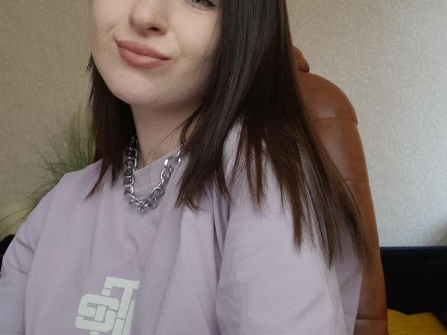 SunnyIsa - Live Sex Cam - 16617674