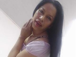 ZafiroCruz - Live sex cam - 16658702