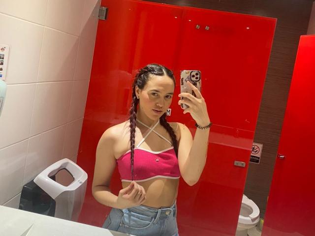 Milliee - Sexe cam en vivo - 16666882