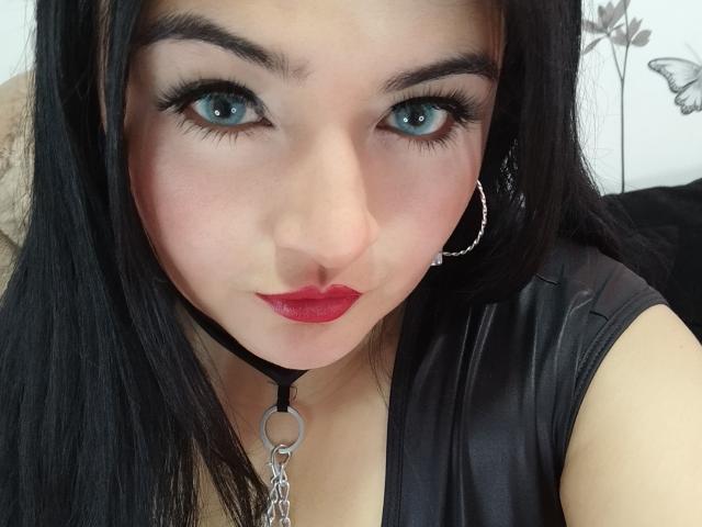LindaSophieX - Live porn &amp; sex cam - 16668618