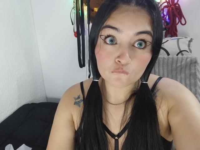 LindaSophieX - сексуальная веб-камера в реальном времени - 16685762