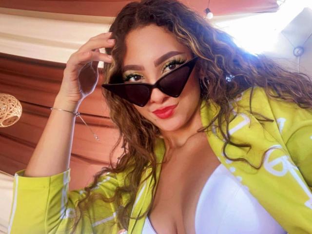 MiaGale - Live sex cam - 16694134