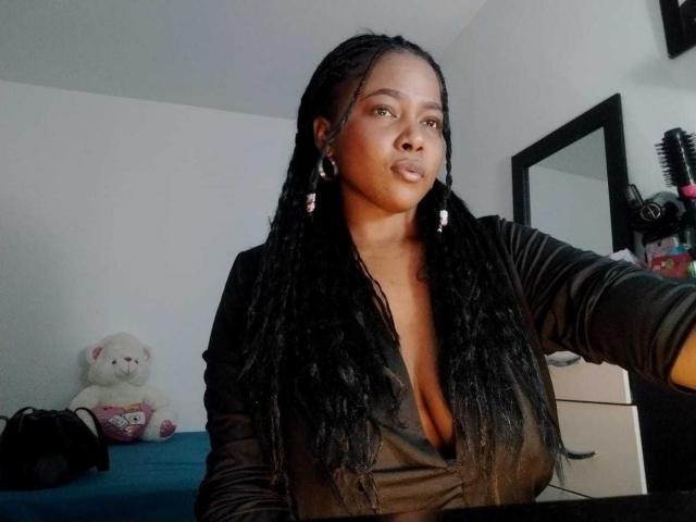 EmiraHot - Live porn &amp; sex cam - 16696730