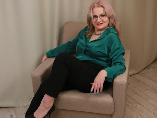 AvrilMillers - Live sexe cam - 16698850